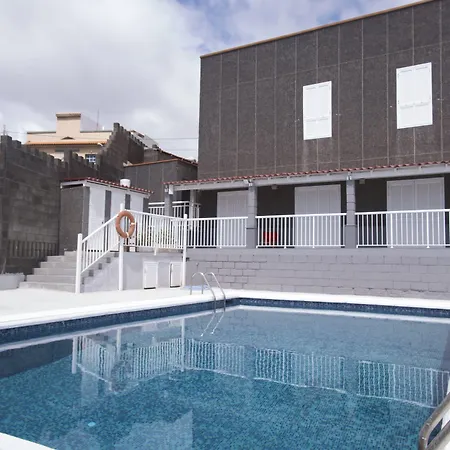 Hostal Eras Nest *