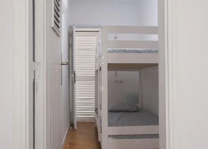 Eras Nest